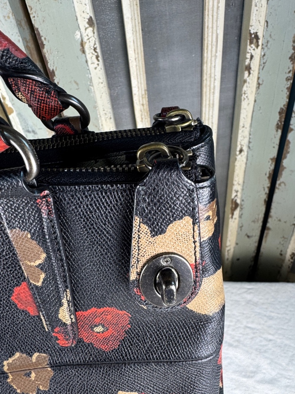 Coach Turnlock Borough Bag in Floral Print Leather. - Picture 5 of 16